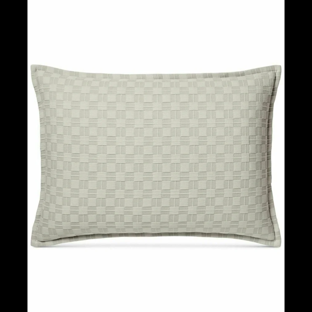 NIB Hotel Collection Diamond Embroidered (1) Standard Pillow Sham‎ Case #257